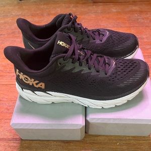 Hoka One One Shoes 7.5 Black White Clifton 7 Running 1110509 BBRNZ Women's